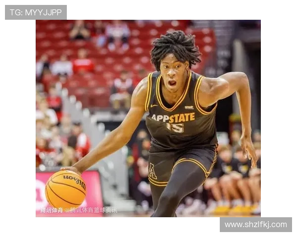 亨特对阵旧主表现出色9投6中斩获16分4篮板2抢断三分命中率50